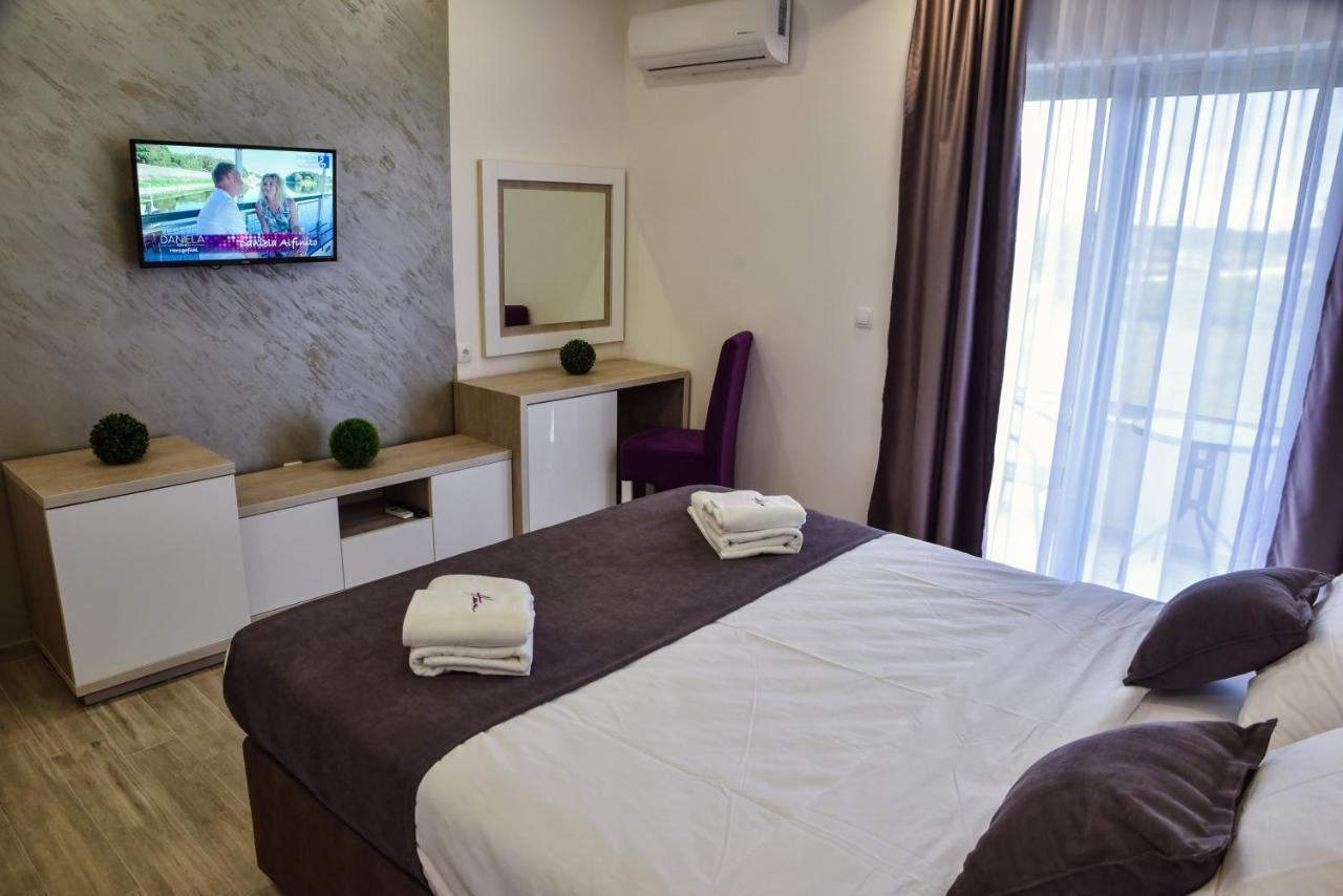 Heaven Lux Ulcinj Ξενοδοχείο Εξωτερικό φωτογραφία
