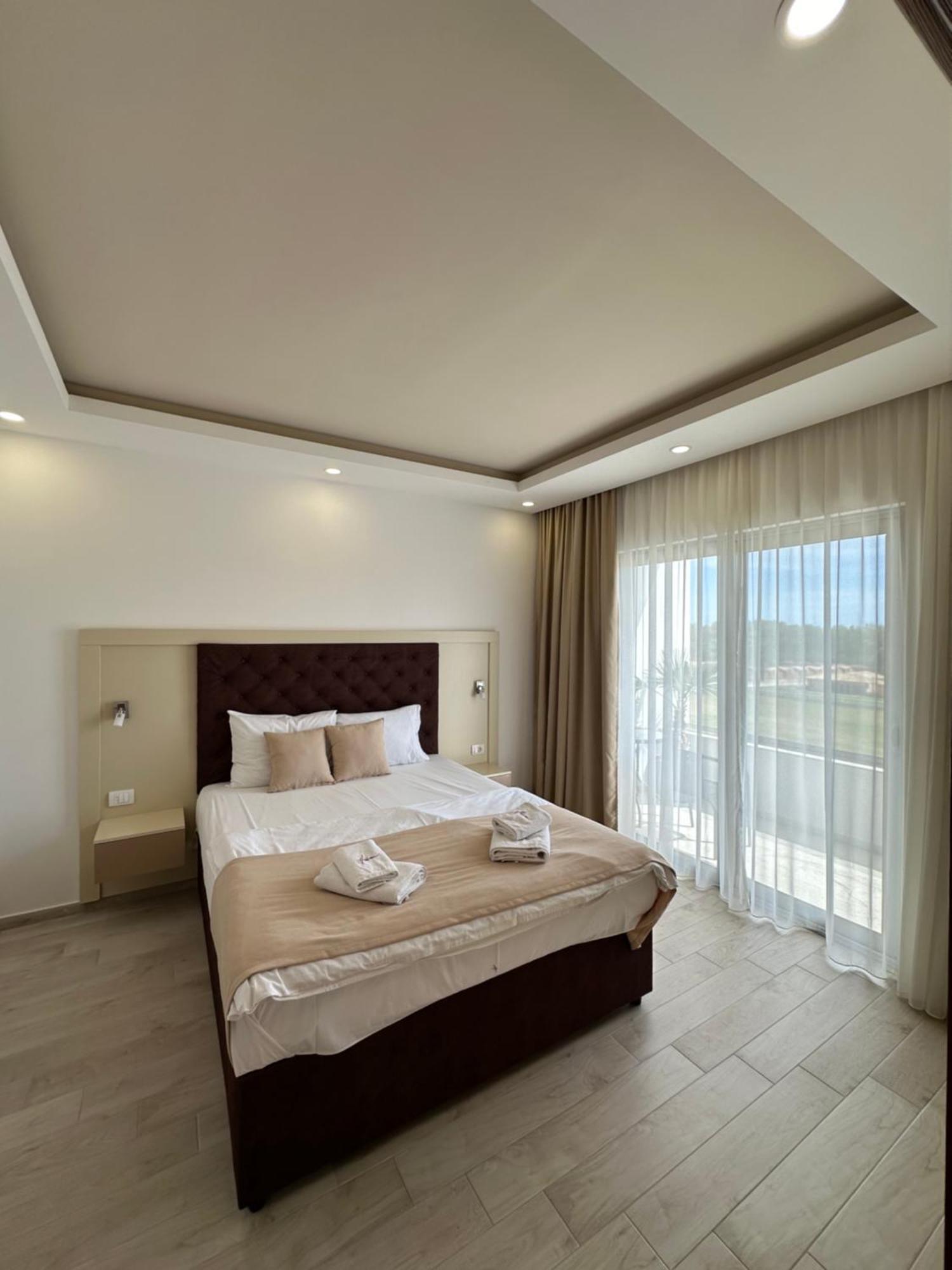 Heaven Lux Ulcinj Ξενοδοχείο Εξωτερικό φωτογραφία